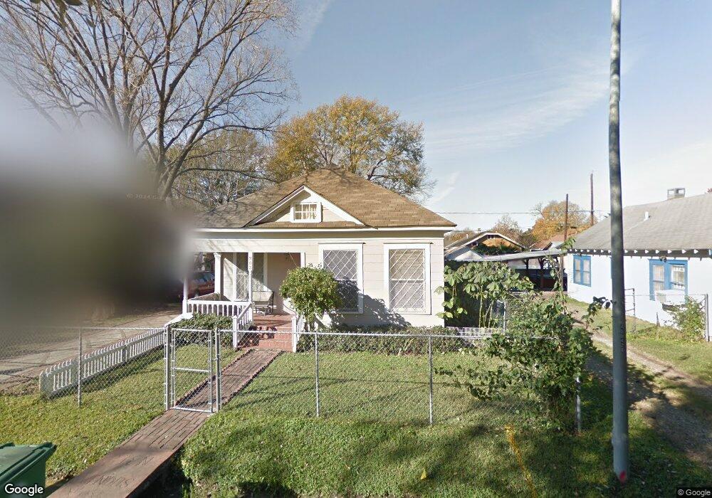 203 Tabor St, Houston, TX 77009 - photo 1