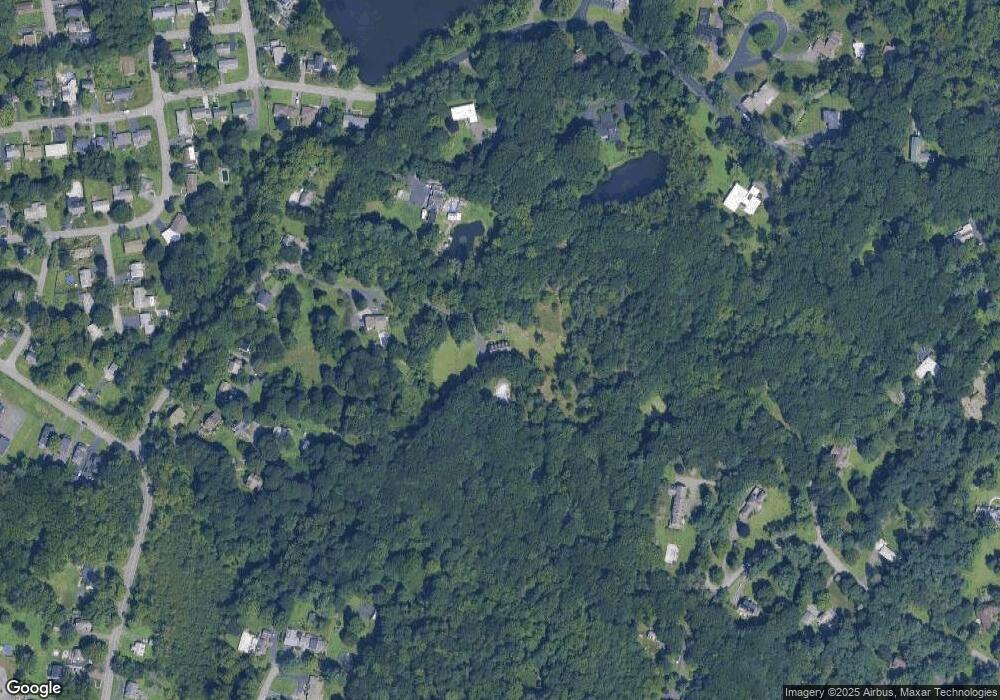 26 Pickering Ln, Troy, NY 12180 - photo 1