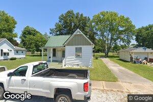 213 S Edwards St, Worthington, IN 47471