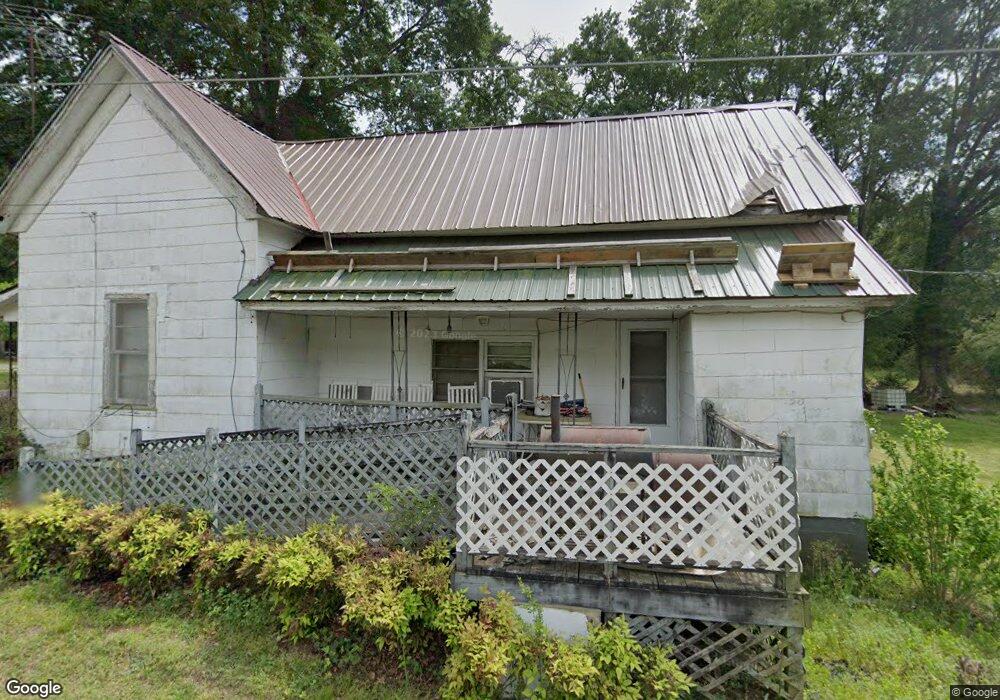 281 Floyd St, Royston, GA 30662 - photo 1