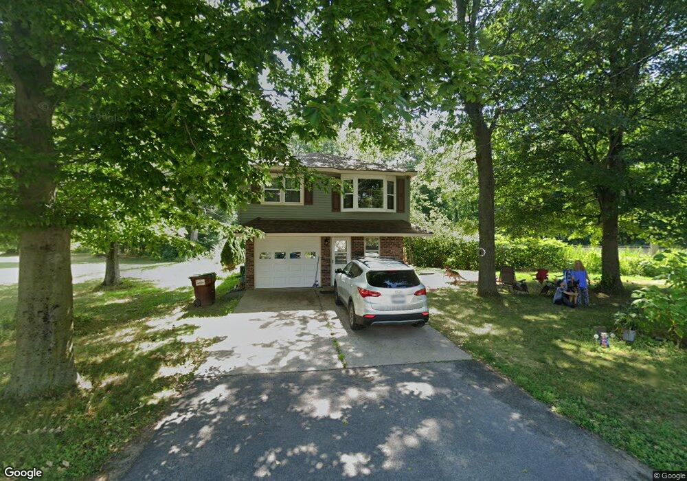 1229 Hemlock St, Schenectady, NY 12306 - photo 1