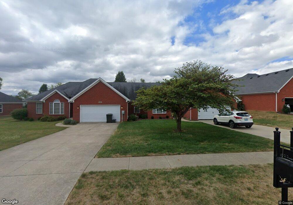 191 W Woodlake Cir, Mount Washington, KY 40047 - photo 1