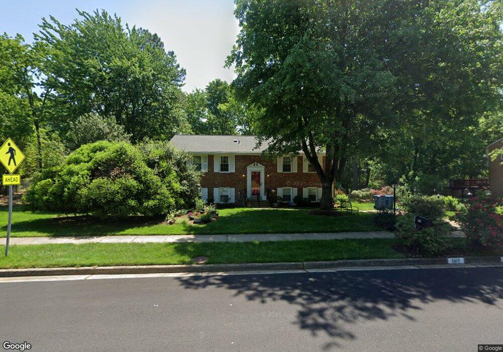 5107 Portsmouth Rd, Fairfax, VA 22032 - photo 1