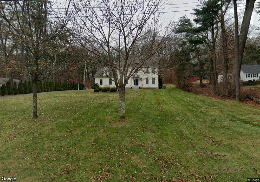 646 Oakwood Dr, Glastonbury, CT 06033 - photo 1