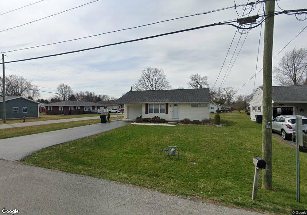 403 Pine St, Columbus Grove, OH 45830 - photo 1