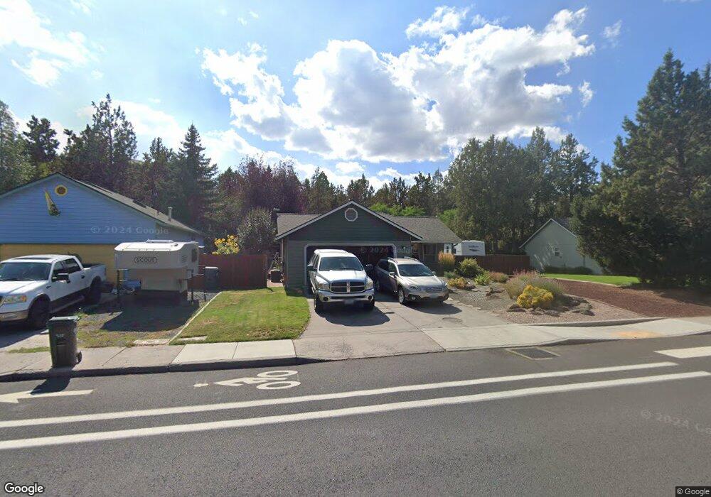 3073 NE Purcell Blvd, Bend, OR 97701 - photo 1