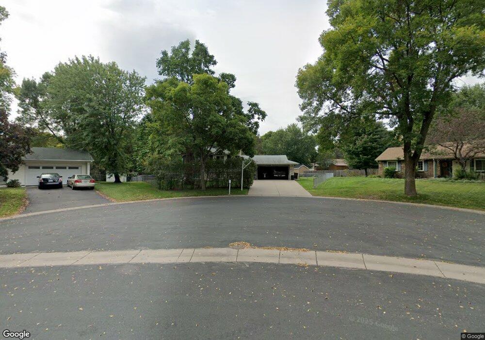 9833 102nd Ave N, Maple Grove, MN 55369 - photo 1