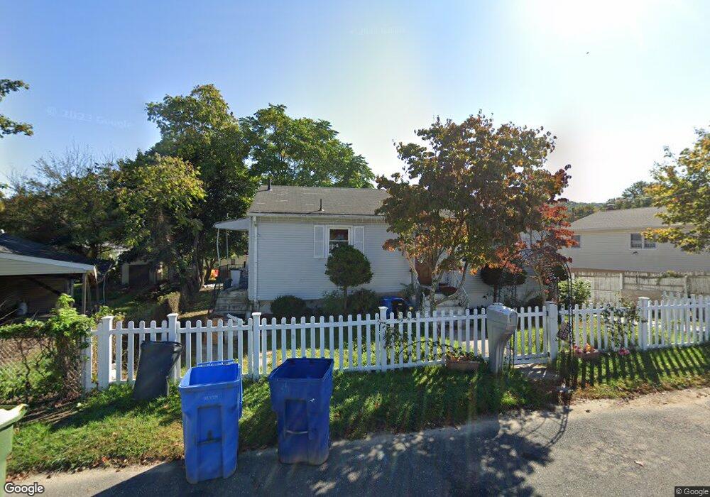 15 Cleone Dr, Waterbury, CT 06706 - photo 1