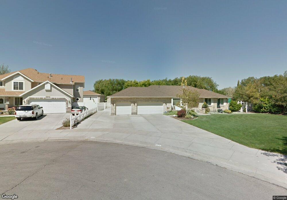 10718 S 2070 W, South Jordan, UT 84095 - photo 1