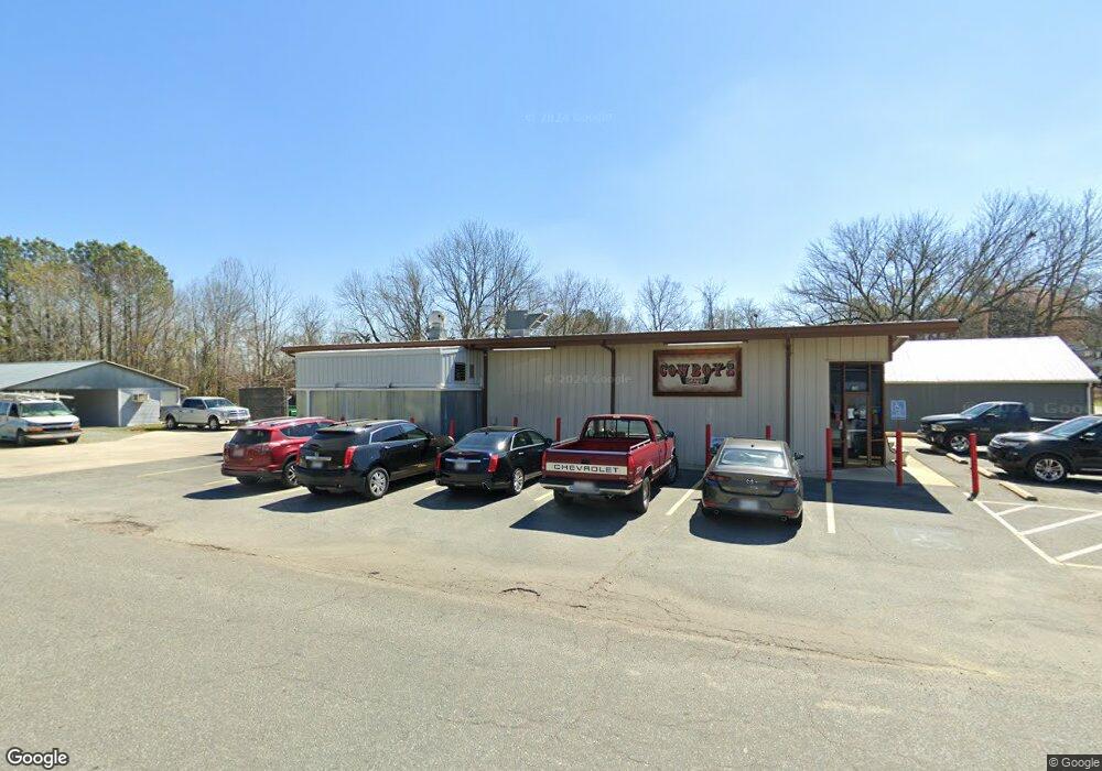 124 N Dogwood Ave, Siler City, NC 27344 - photo 1