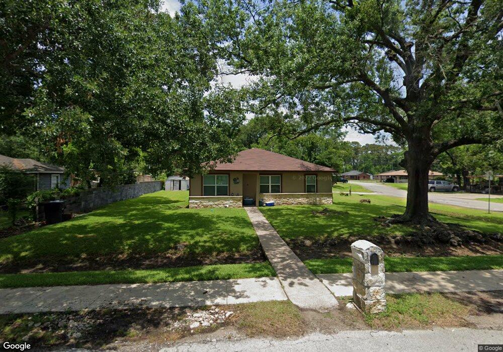 6805 Peyton St, Houston, TX 77028 - photo 1