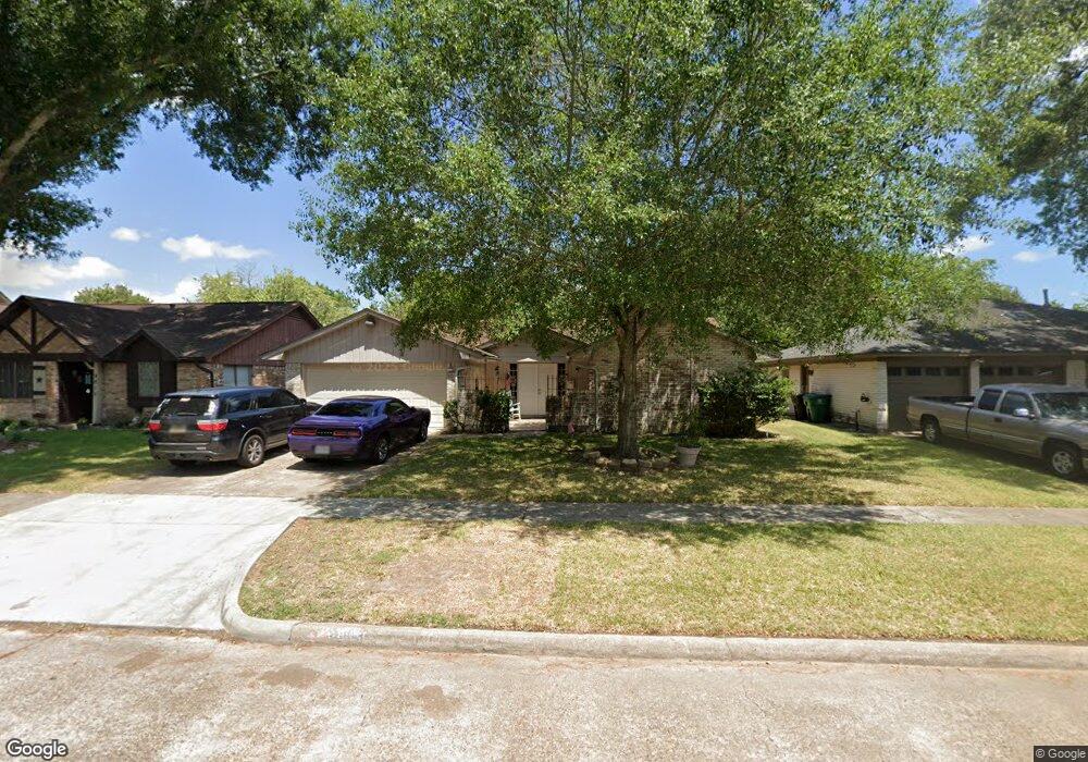 9903 Kirkfalls Dr, Houston, TX 77089 - photo 1