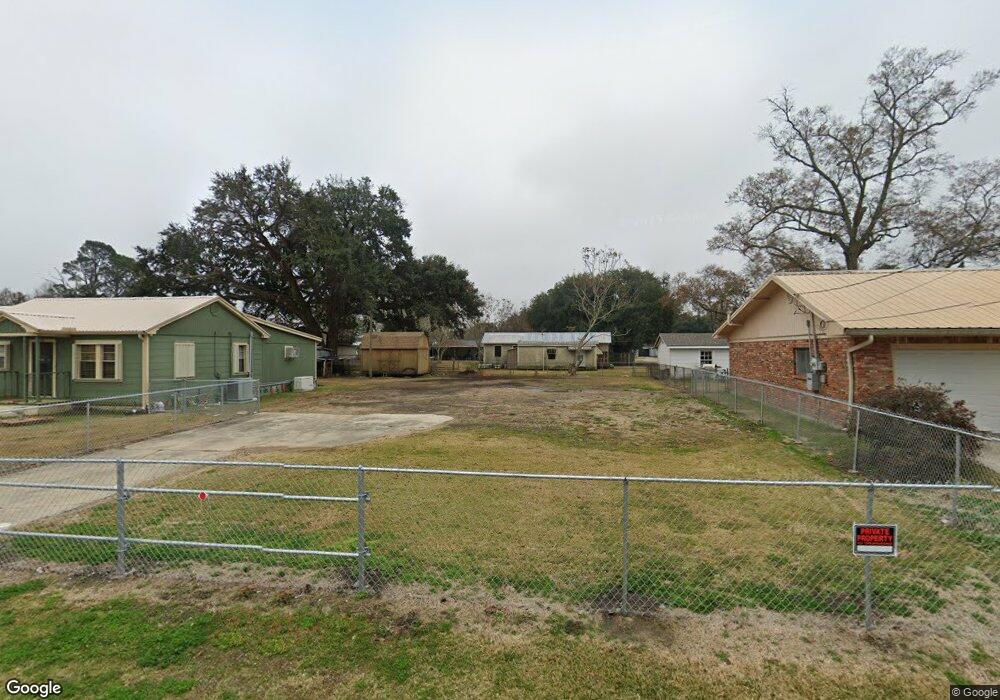 1703 S Iberia St, New Iberia, LA 70560 - photo 1