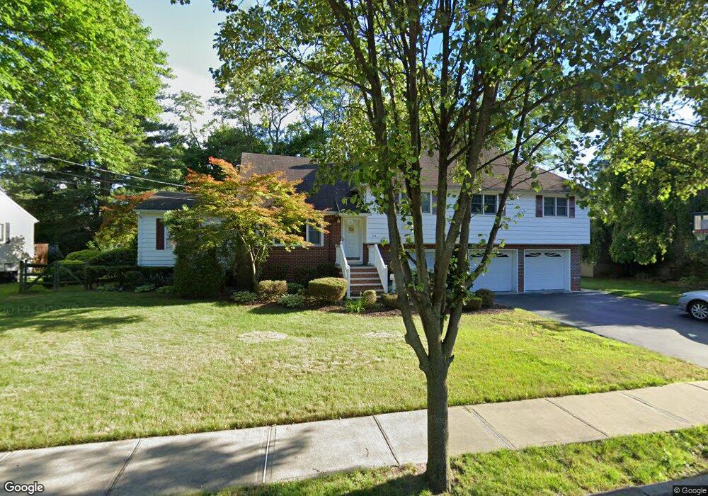 208 E Payne Ave, Midland Park, NJ 07432 - photo 1