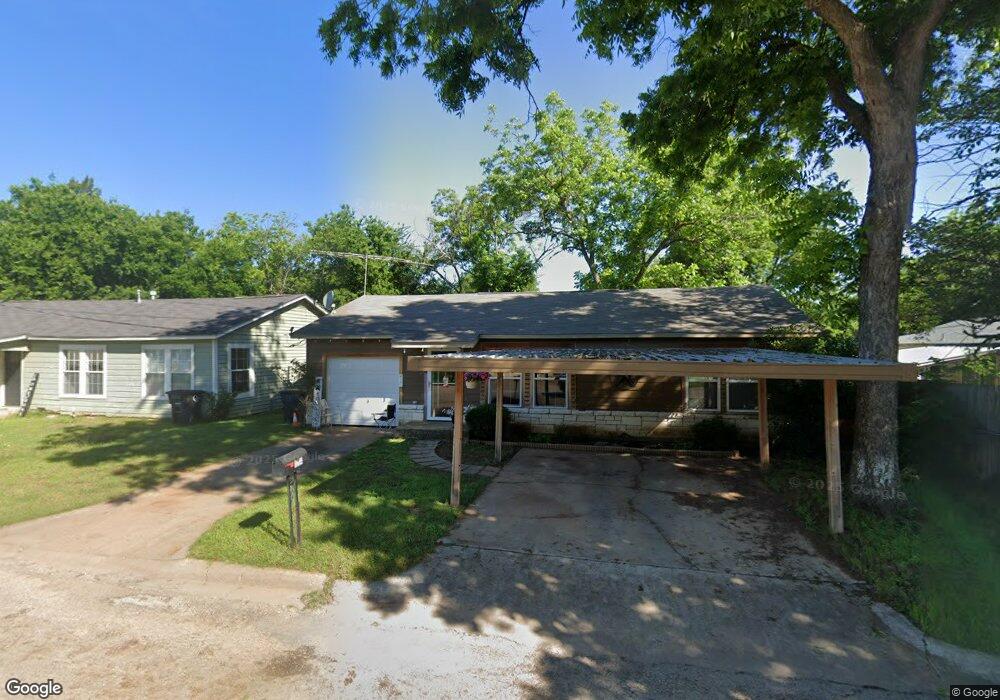 1204 W Lone Star Ave, Cleburne, TX 76033 - photo 1