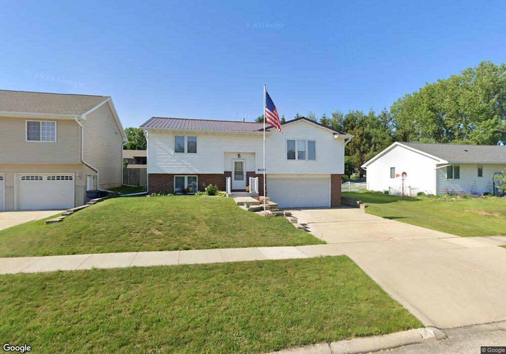 4034 Jodi Dr, Waterloo, IA 50701 - photo 1