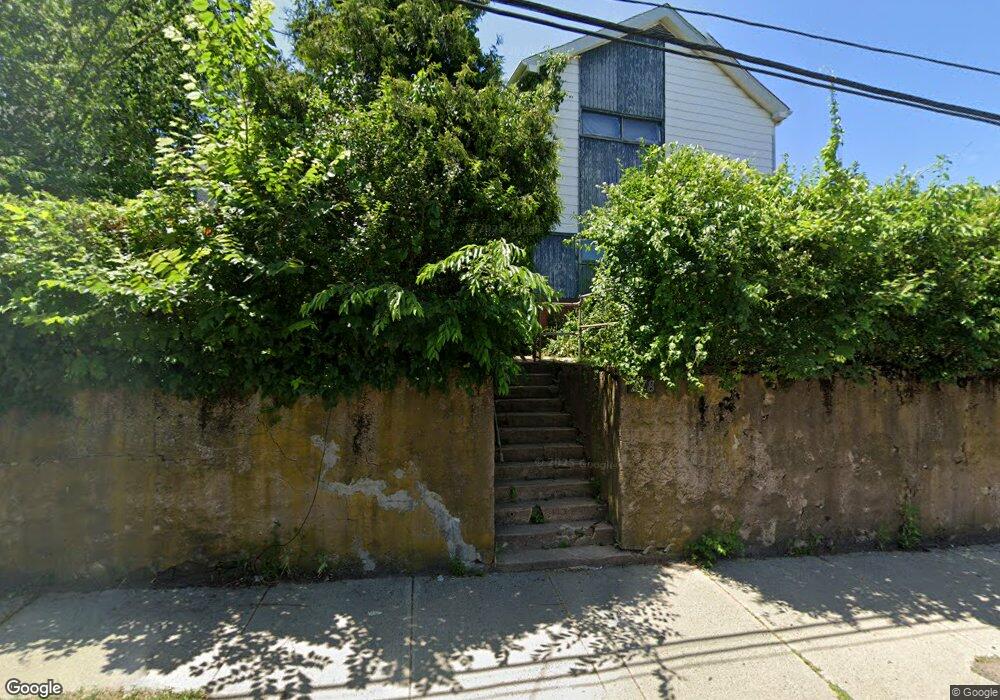 276 Blake St, New Haven, CT 06515 - photo 1