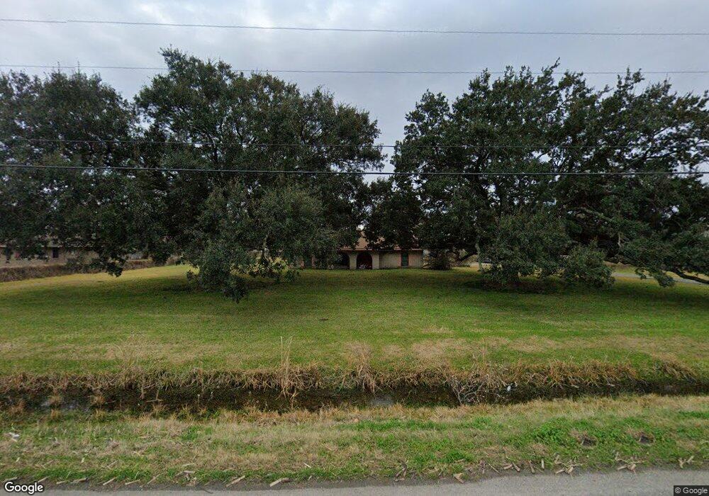 7015 Highway 14 unit 2, New Iberia, LA 70560 - photo 1