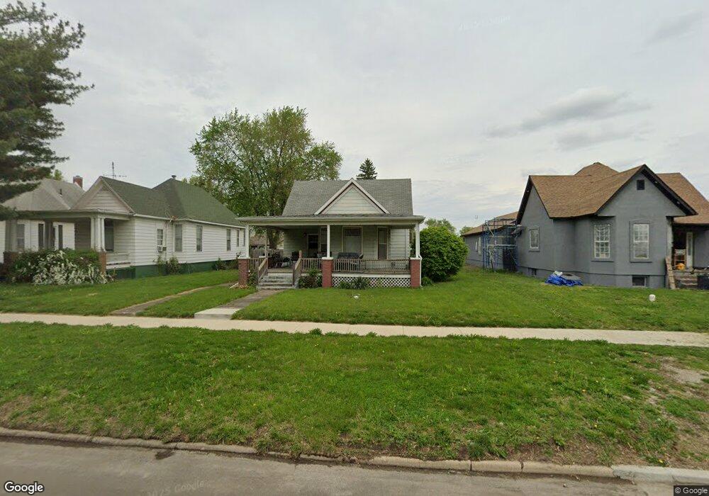 408 Wyatt Ave, Lincoln, IL 62656 - photo 1