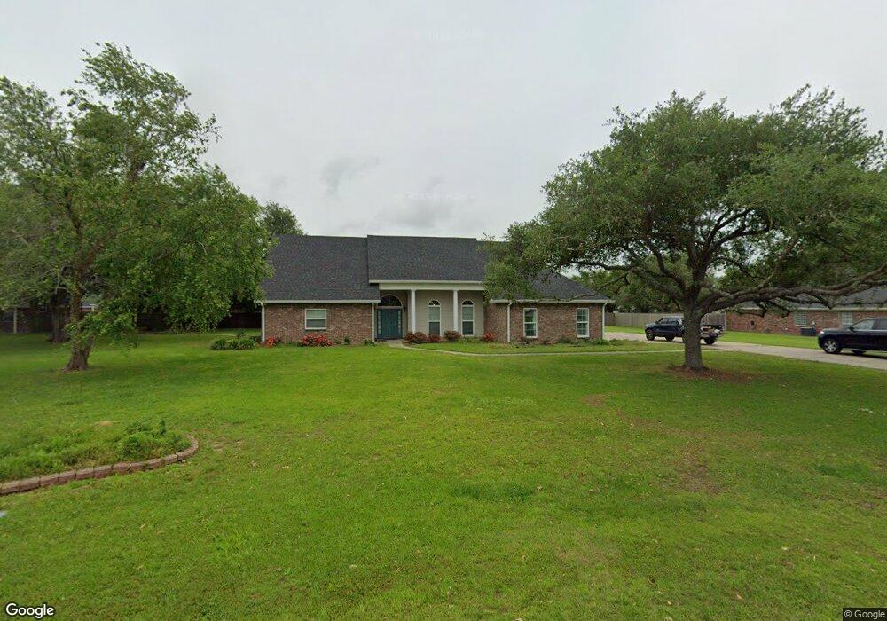 6145 Oak Leaf Ln, Lake Charles, LA 70605 - photo 1