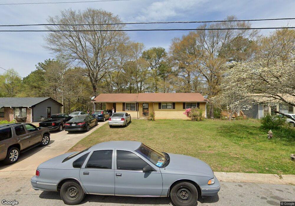 137 Carter St, Carrollton, GA 30117 - photo 1