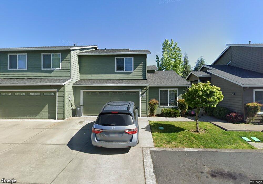 2530 Mistletoe Ct, Central Point, OR 97502 - photo 1