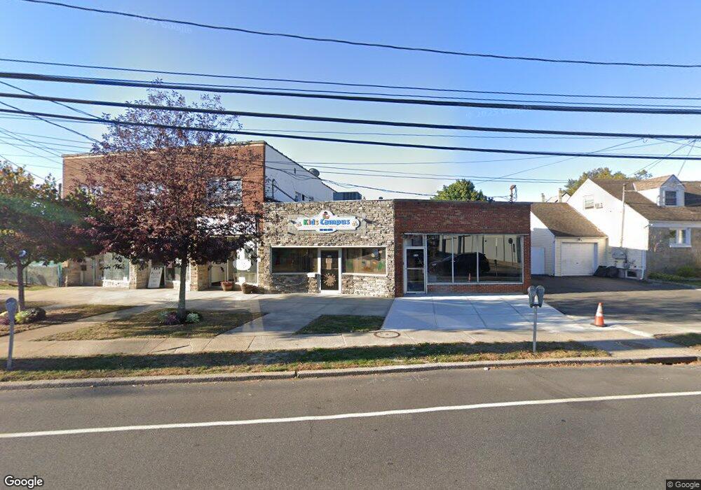 954 Rockaway Ave, Valley Stream, NY 11581 - photo 1