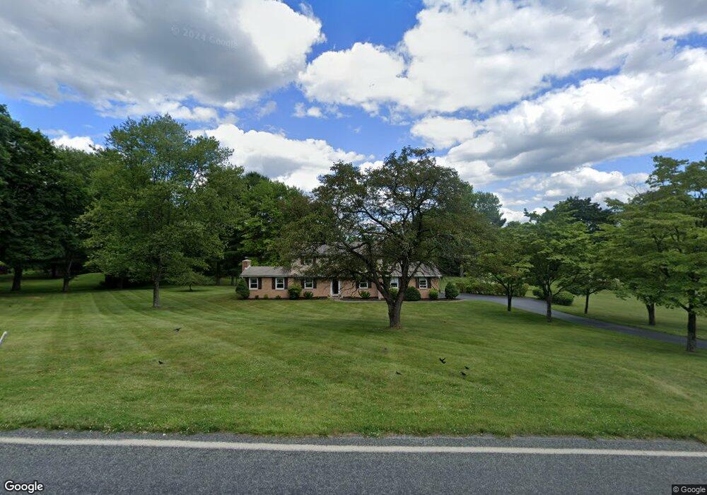 4576 Vera Cruz Rd, Center Valley, PA 18034 - photo 1