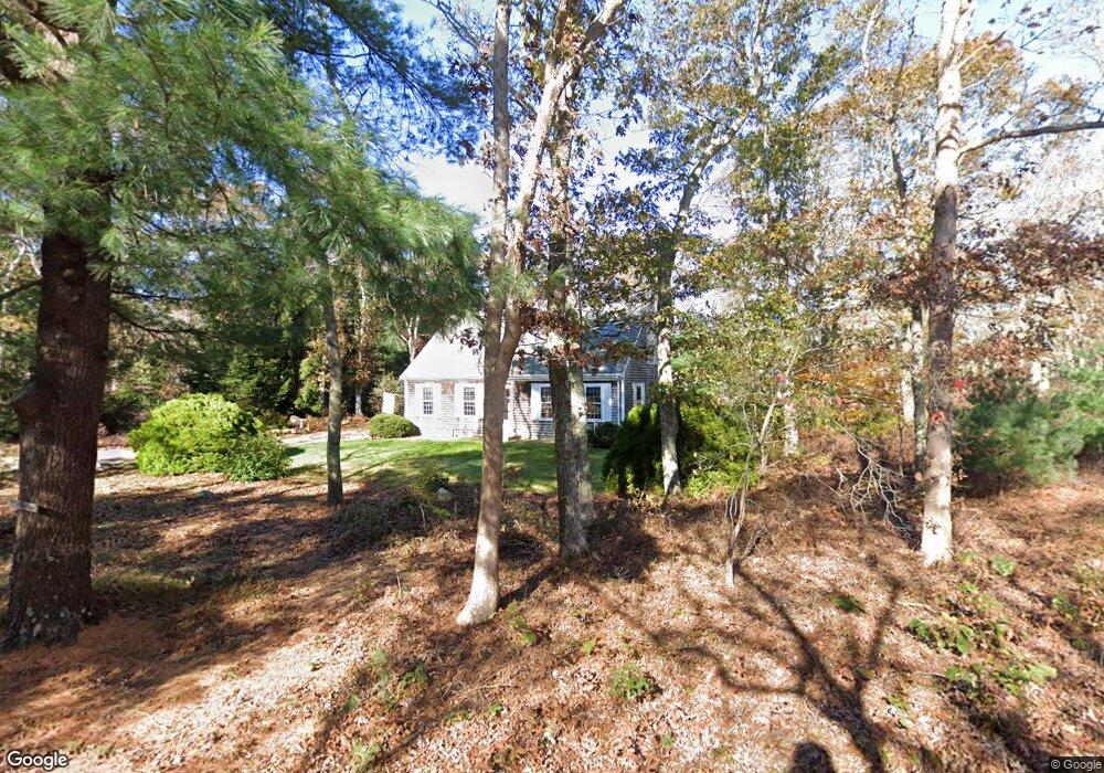 91 Clover Hill Dr, Vineyard Haven, MA 02568 - photo 1