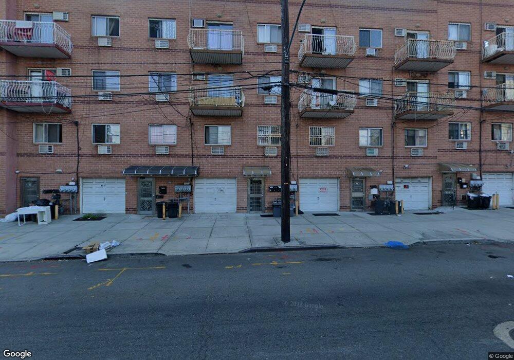 3343 Union St unit 3, Flushing, NY 11354 - photo 1