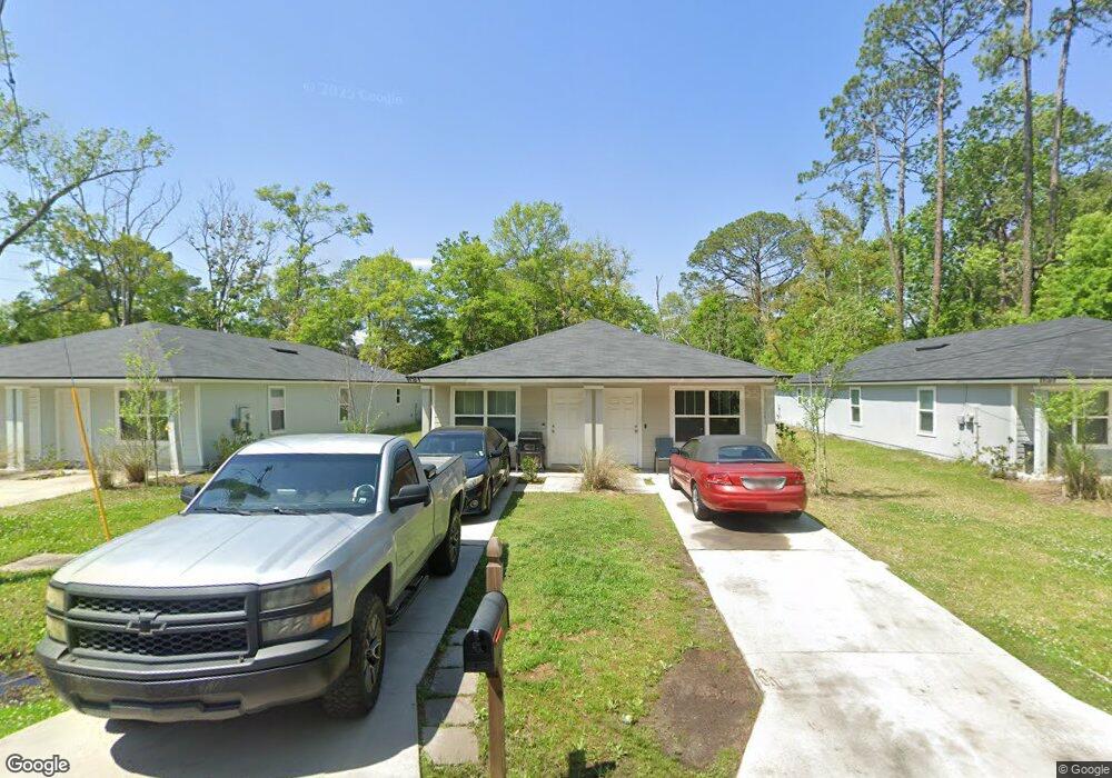 1178 Comanche St, Jacksonville, FL 32205 - photo 1