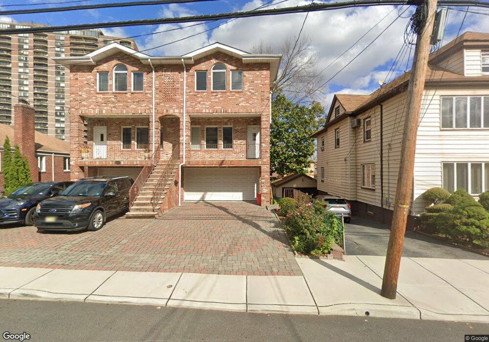 283 Lafayette Ave unit C0283, Cliffside Park, NJ 07010 - photo 1