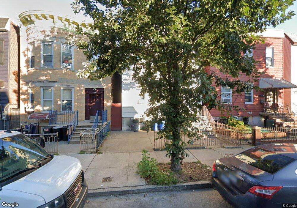 3070 41st St, Astoria, NY 11103 - photo 1