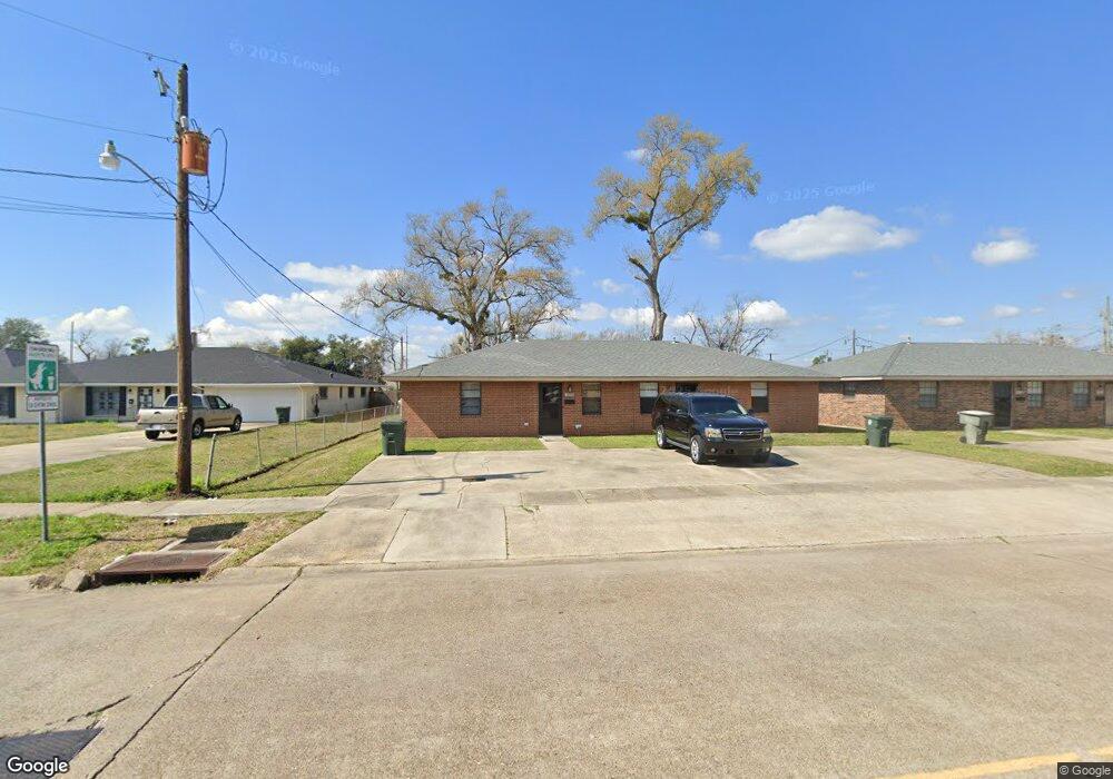 915 N Prater St, Lake Charles, LA 70601 - photo 1