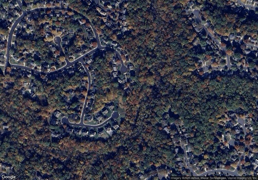 8150 Ships Curve Ln, Springfield, VA 22153 - photo 1