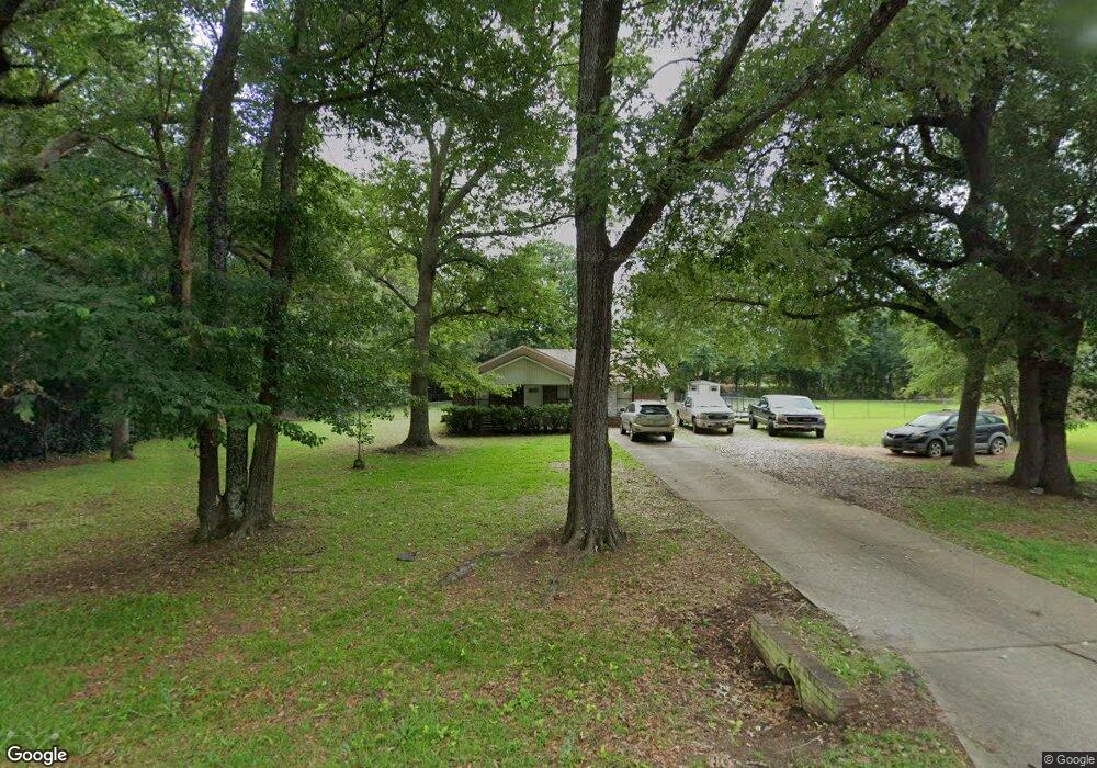 240 Pine Bluff Rd, Albany, GA 31705 - photo 1