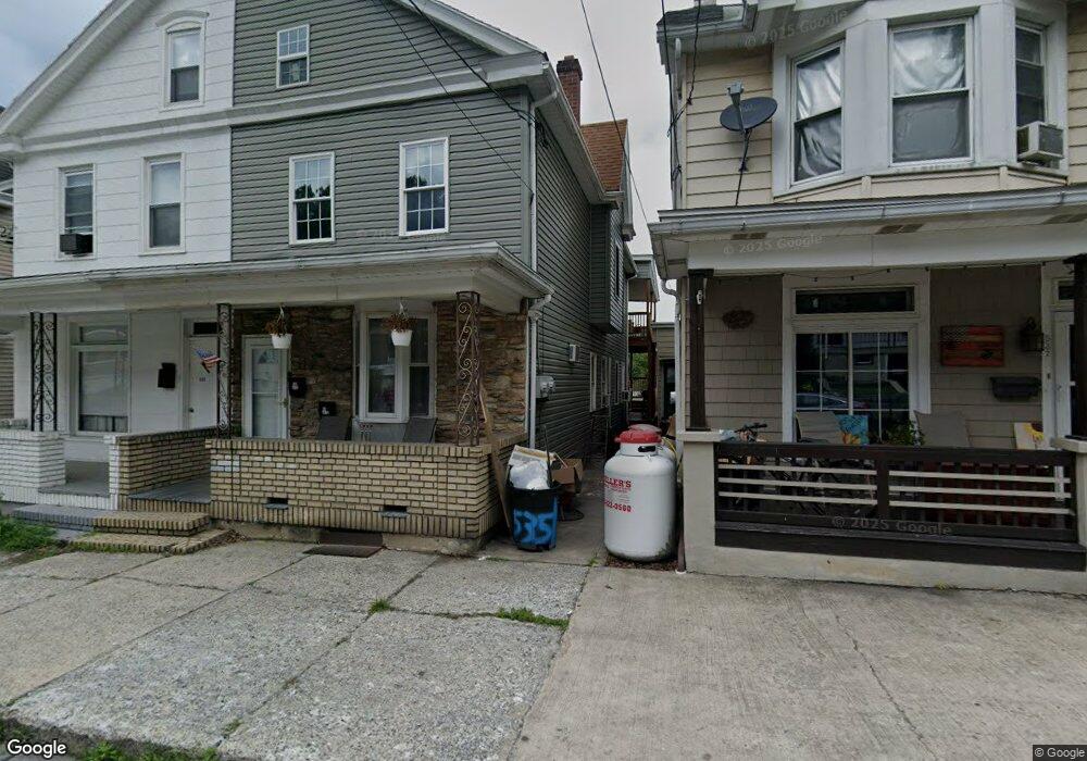 535 Arlington St, Tamaqua, PA 18252 - photo 1