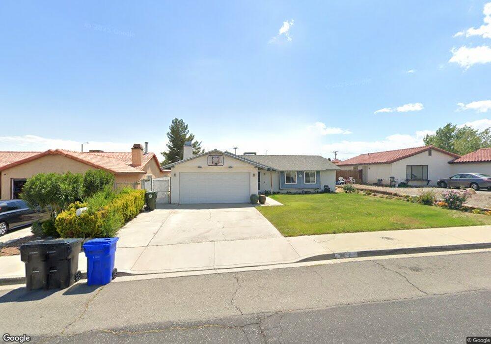 16179 Wimbleton Dr, Victorville, CA 92395 - photo 1