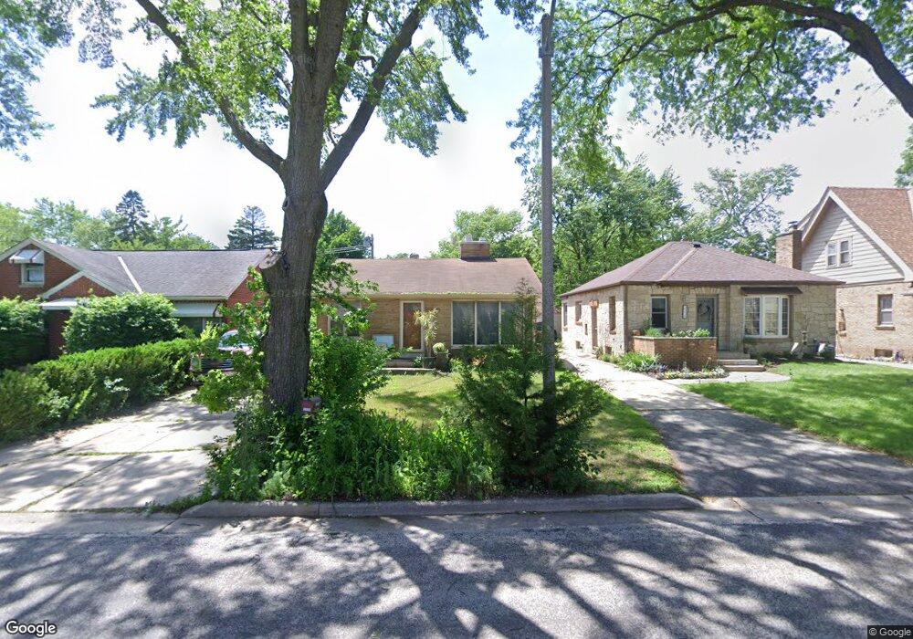 2229 N 114th St, Milwaukee, WI 53226 - photo 1