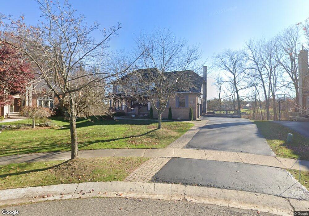 6501 Cheyne Ct, West Bloomfield, MI 48322 - photo 1