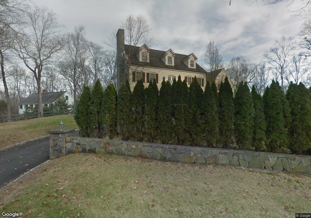 215 Spring Water Ln, New Canaan, CT 06840 - photo 1