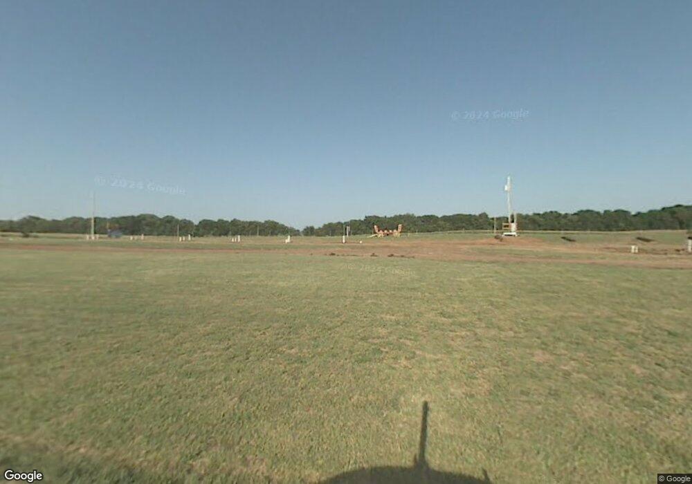 1949 SW 49th St, Topeka, KS 66609 - photo 1