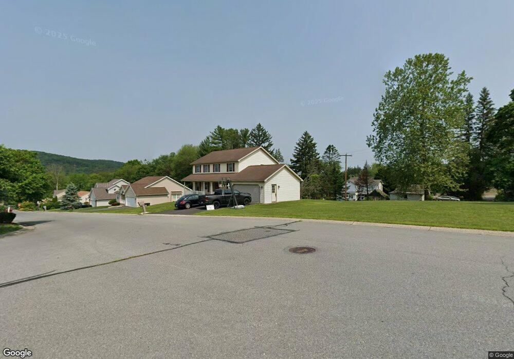 109 Chestnut Ridge Dr, Orwigsburg, PA 17961 - photo 1