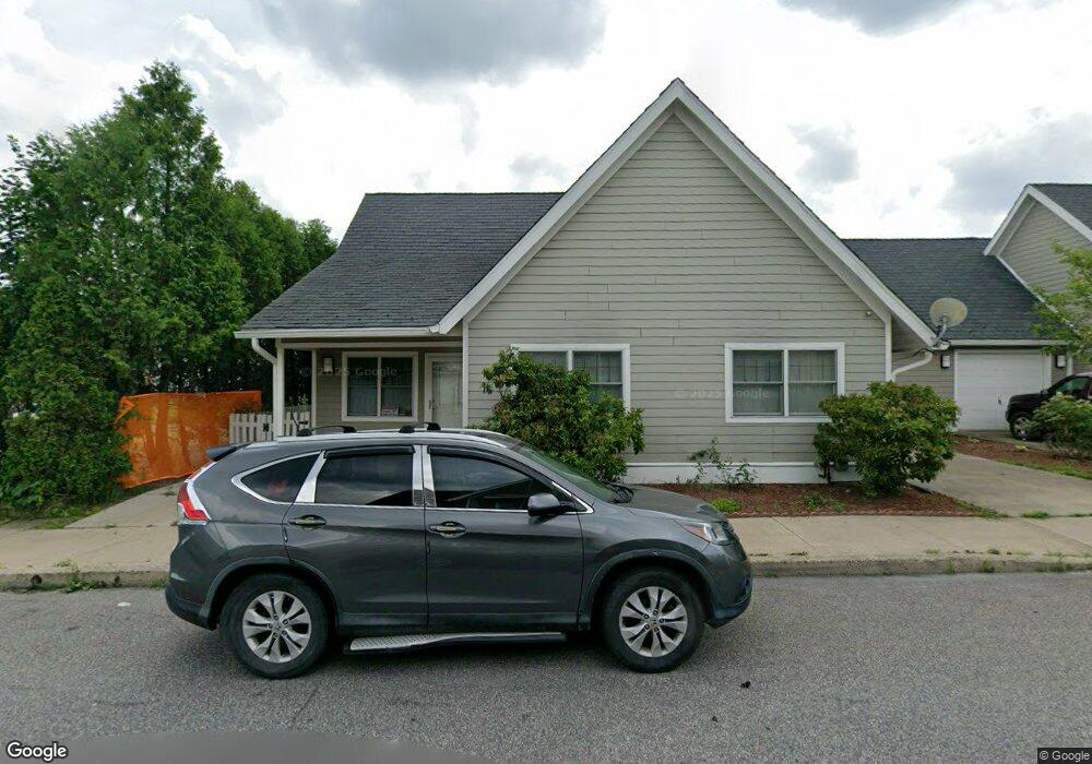 40 E Oak St, Hazleton, PA 18201 - photo 1