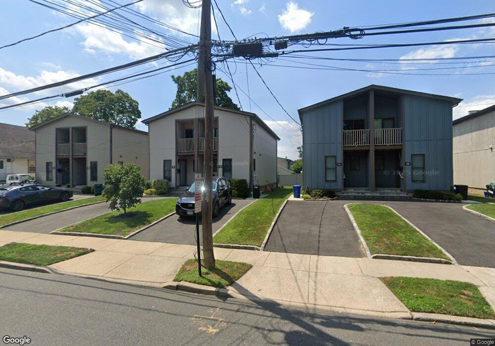 7 Dunwood Rd unit A, Port Washington, NY 11050 - photo 1