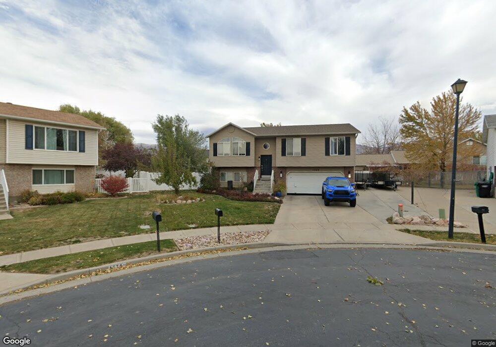 1566 W 1825 S, Woods Cross, UT 84087 - photo 1