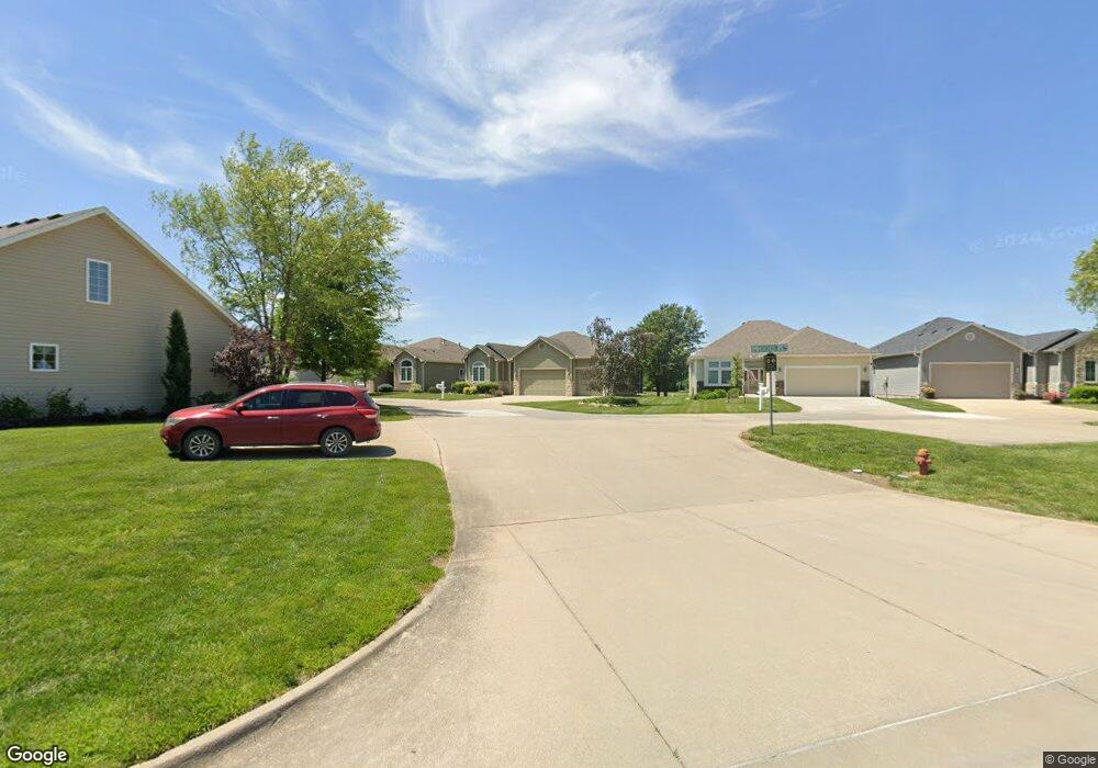 4539 SW Crenshaw Dr, Topeka, KS 66610 - photo 1