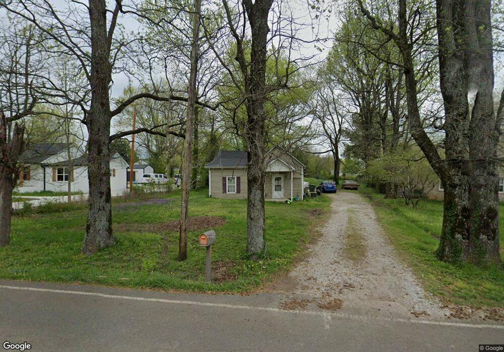 706 S Russell St unit B, Portland, TN 37148 - photo 1