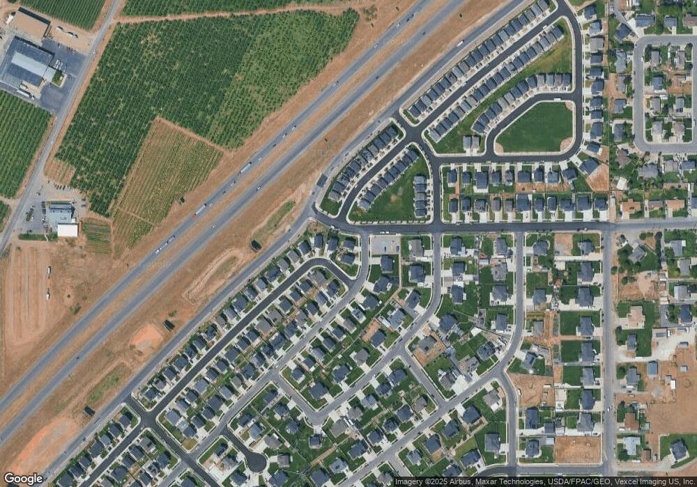 928 S Red Cliff Dr unit 137, Santaquin, UT 84655 - photo 1