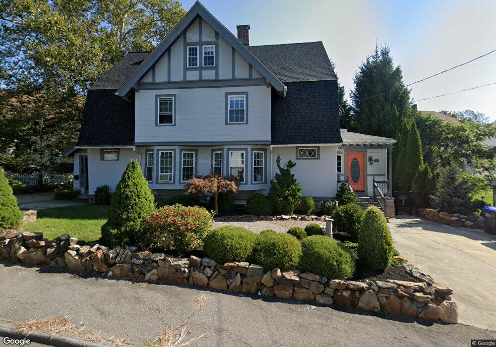 22 Oak St, Hopedale, MA 01747 - photo 1